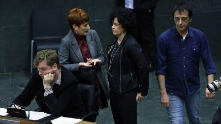 El Parlamento navarro pide al Estado que reconozca la práctica de la tortura