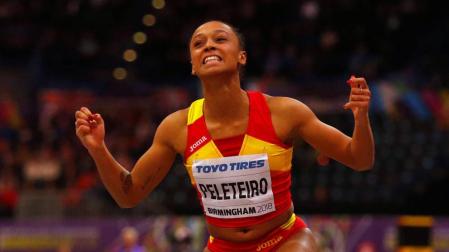Ana Peleteiro logra un bronce histórico en triple salto