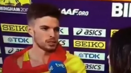 El atleta Óscar Husillos se entera de su descalificación en directo