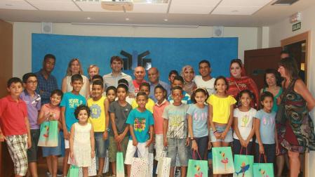 Una veintena de niños saharauis visitan la FNMC
