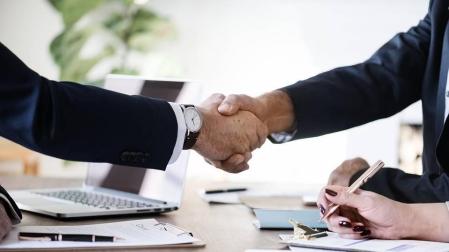El número de empresas creadas en Navarra sube el 5,8% en enero