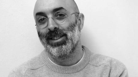 “Si me prohíben contar una historia, no me queda más remedio que hacerlo”