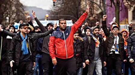 Dos vigilantes heridos por seguidores franceses en Bilbao