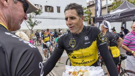 Induráin, Belmonte y Fiz se imponen en el Barcelona Triathlon By Santander