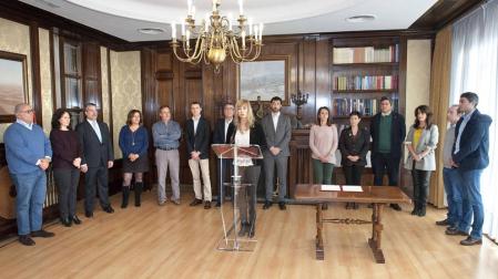 Navarra se compromete con la memoria para "profundizar en la democracia"
