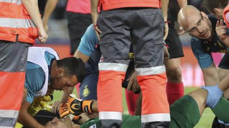 Andrés Fernández será intervenido de la lesión en la rodilla derecha