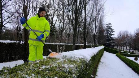 La primavera llegó el pasado martes a las 17.15 horas. La Taconera pamplonesa fue el lugar escogido para 'esperar' a la estación de la luz.