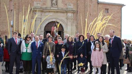 La subasta de pasos de la Semana Santa recauda 1.060,6 € en San Adrián