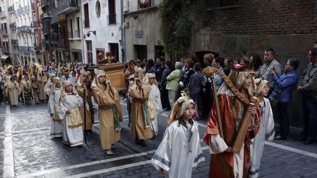 Pasos y participantes en la Semana Santa de 2017.