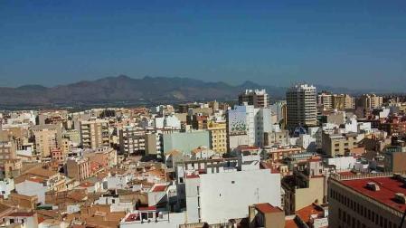 Una persona muerta y una niña herida por arma de fuego en Castellón