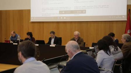 Egüés incluye las obras de casa de cultura, polideportivo y 0-3 en 2018