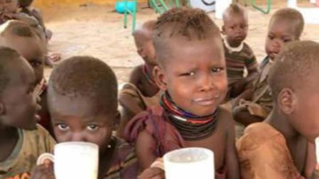Gota de Leche y Actúa impulsan sendas campañas para la nutrición infantil
