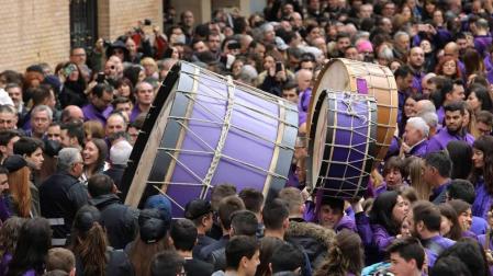El PSOE pide al Gobierno que apoye a la tamborrada como futuro patrimonio cultural