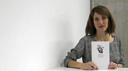 El nuevo libro de Maite Mutuberria, un paseo por la herida del alma humana