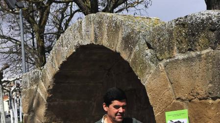 El historiador Fernando Maiora sigue indagando en el léxico navarro