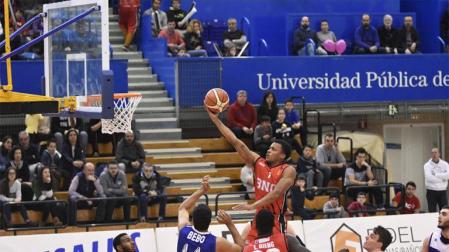 El Basket Navarra gana al Martorell y se asegura plaza en el play-off