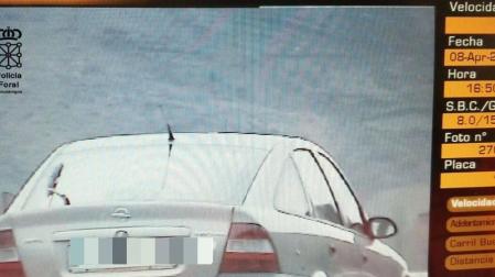 Un conductor novel es 'cazado' circulando a 191 km/h en la A-21 y sin seguro