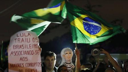 "Lulapreso", el hashtag que inunda las redes sociales en Brasil