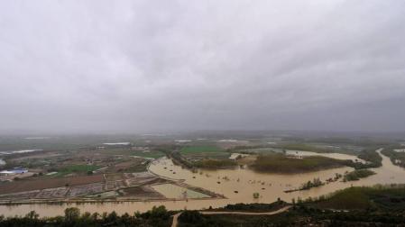 Las crecidas de Arga, Ega, Arakil y Ebro amenazan hoy con nuevas inundaciones