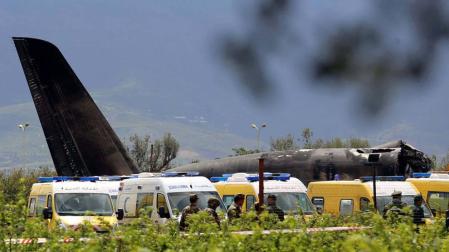 Mueren 257 personas en la peor tragedia aérea de Argelia