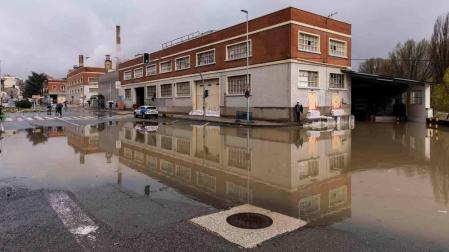 Villava volvió a ver cómo el río cortaba su salida hacia Huarte