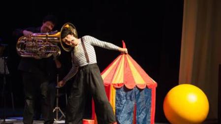 El ciclo Baluarte Txiki se clausura con 'Sueña el circo'