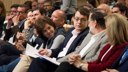 Sáenz de Santamaría: "Nuestra democracia es muy fuerte, por eso va a ganar en Cataluña"