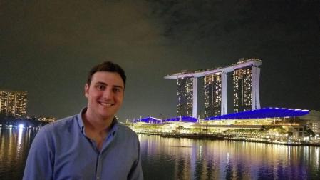 El periplo de Luis Javier Sagaseta, analista de mercado en Singapur