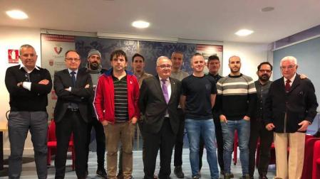 La plantilla es viable otro año en Segunda pero sin pagar traspasos