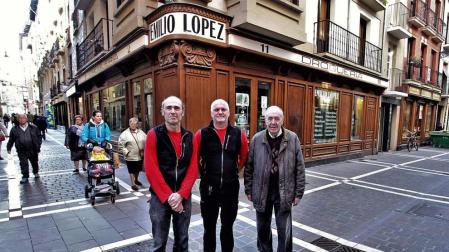 Los herederos del 'saber' de la Droguería López en Pamplona