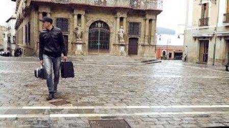 Fundación WOP presenta un 'flashmob' grabado en la plaza del Castillo de Pamplona