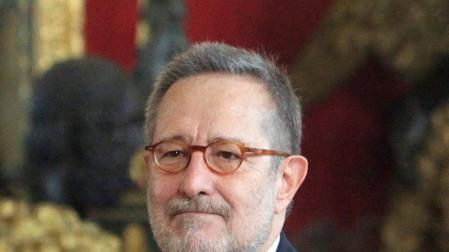 Periodistas y políticos ensalzan la rigurosidad e innovación de Erquicia