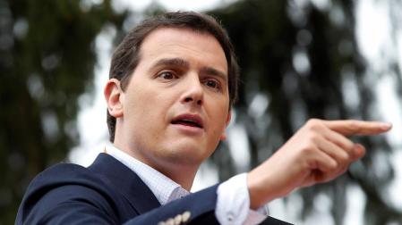 Rivera pide a Rajoy que "por una vez" tome una decisión sobre Cifuentes