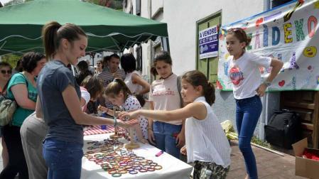 Imágenes del V Mercado de Productores y Encuentro de Promotores del Pirineo celebrado este domingo en Valcarlos.
