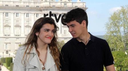 Será el día 3 de mayo cuando todos pongan rumbo a la capital lusa, como parte de una numerosa delegación de la que también formarán parte su excompañera y amiga Aitana, sus exprofesores Javier Calvo y Javier Ambrossi y la presentadora Anne Igartiburu, que presentará desde allí algunos especiales del programa "Corazón".