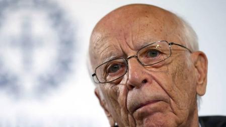 LLEDÓ PREVIENE CONTRA UN MUNDO DIRIGIDO POR IGNORANTES E INDECENTES CON PODER