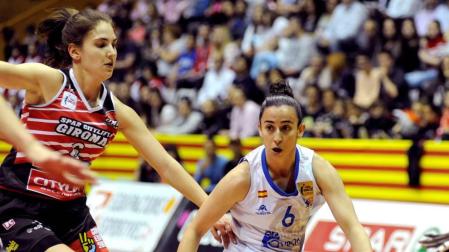 El Perfumerías Avenida de la navarra María Asurmendi, campeón de Liga