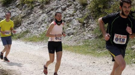 El valle de Yerri estrenó ayer una carrera de montaña con la celebración del I Trail Iranzu, organizado por el Club Trial Bici y con salida y meta junto al monasterio de Santa María de Iranzu (Abárzuza).