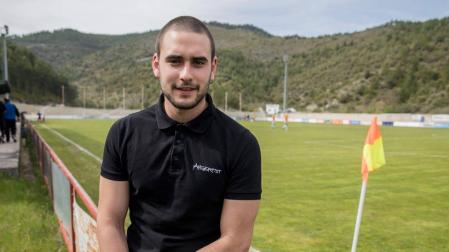 Una lesión en la tibia aleja a Ander Zabaleta (San Juan) de los campos de fútbol