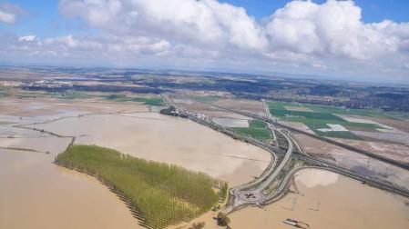 El Ebro causó 24 roturas de motas en los mismos puntos que en 2015