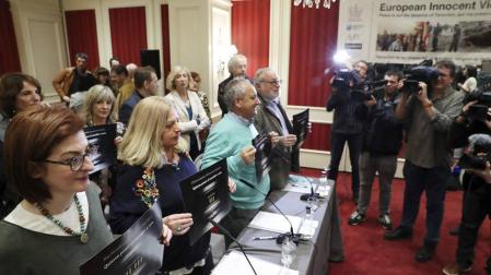 Covite acusa al Gobierno de "hurtar" a las víctimas "la foto de la derrota de ETA"