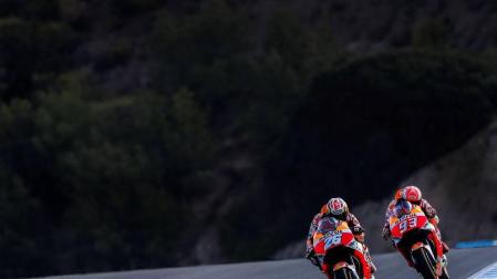 Crutchlow vuela, Pedrosa segundo mejor tiempo y Márquez se cae