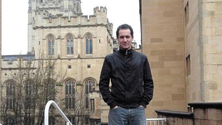 Un navarro, de Navarra a Bristol con parada a Sheffield