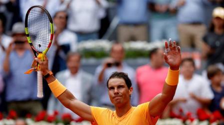 Nadal pone la directa en su estreno en Madrid ante Monfils