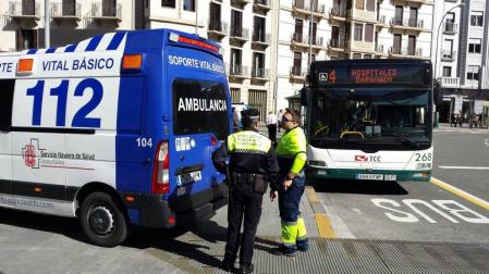 Trasladado al CHN un anciano al sufrir una parada cardiorrespiratoria en un bar