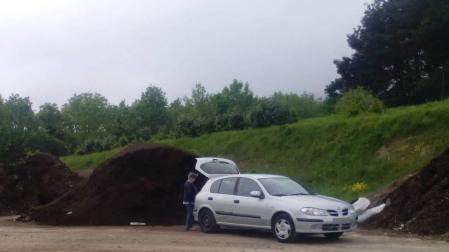 Sakana reparte 19.000 kilogramos de compost en cuatro meses