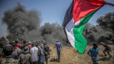 Nuevos enfrentamientos en los funerales por las víctimas de la matanza en Gaza