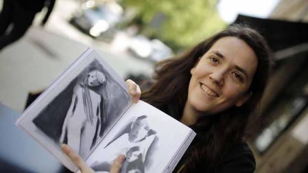 'Guisantes crudos', el último libro ilustrado de la artista pamplonesa Aizpea Lasa