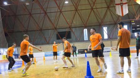 Tudela seguirá adelante, por ahora, con la reforma de su polideportivo