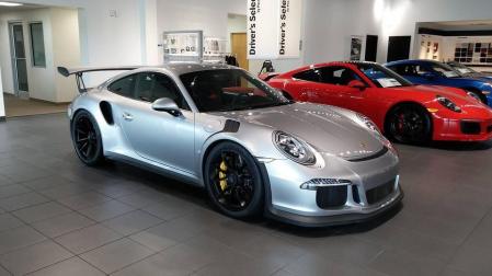 Autoridades alemanas llaman a revisión a 60.000 vehículos Porsche manipulados